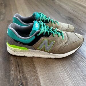 New Balance 997H Sneaker size 9.5 US, men’s